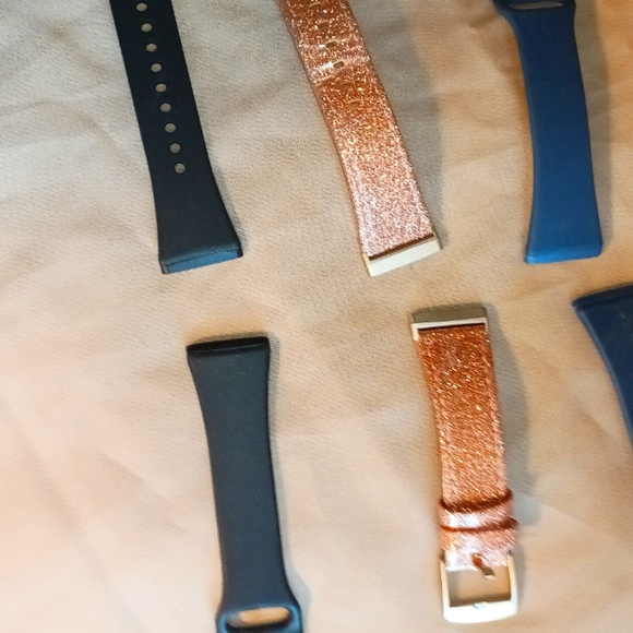 Versa 3 bands for fit bit - Picture 2 of 2
